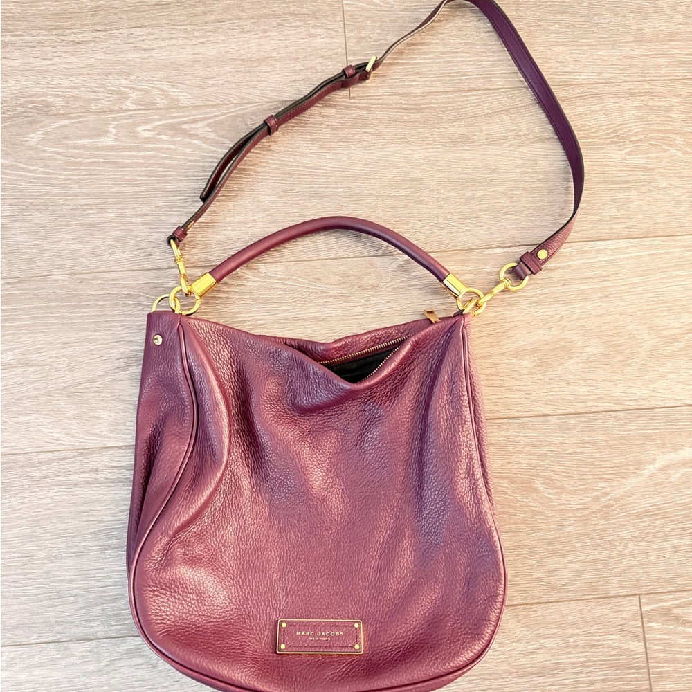 Marc Jacobs Hobo Elegant Purple Leather Shoulder Bag Adjustable Strap